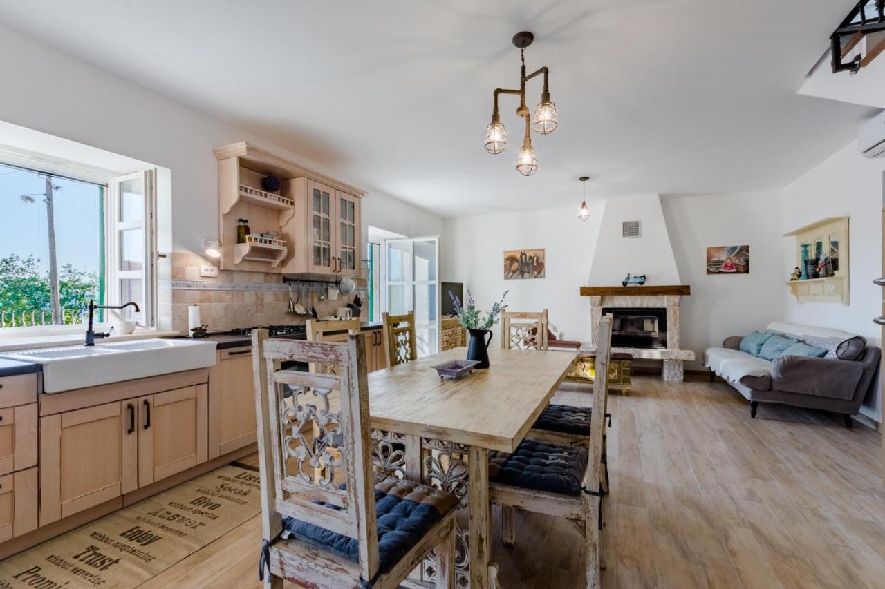 Holiday Home Rustic Kraljici ภายนอก รูปภาพ