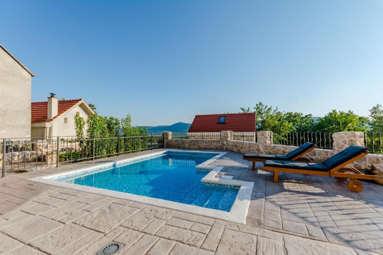 Holiday Home Rustic Kraljici ภายนอก รูปภาพ