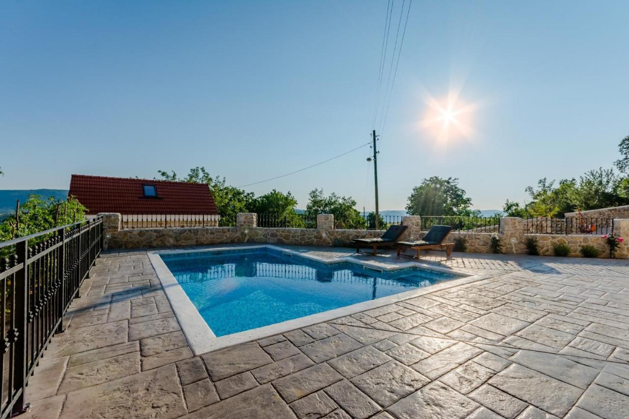 Holiday Home Rustic Kraljici ภายนอก รูปภาพ