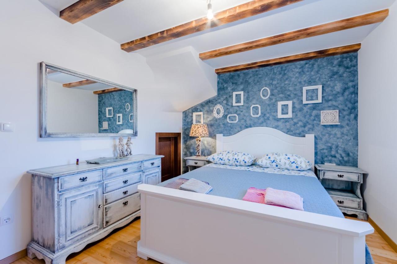Holiday Home Rustic Kraljici ภายนอก รูปภาพ