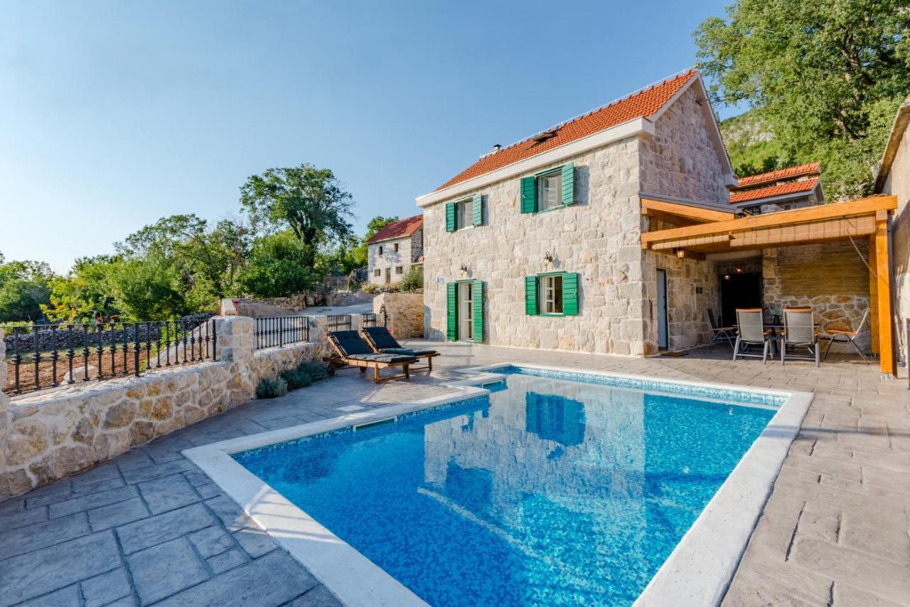 Holiday Home Rustic Kraljici ภายนอก รูปภาพ