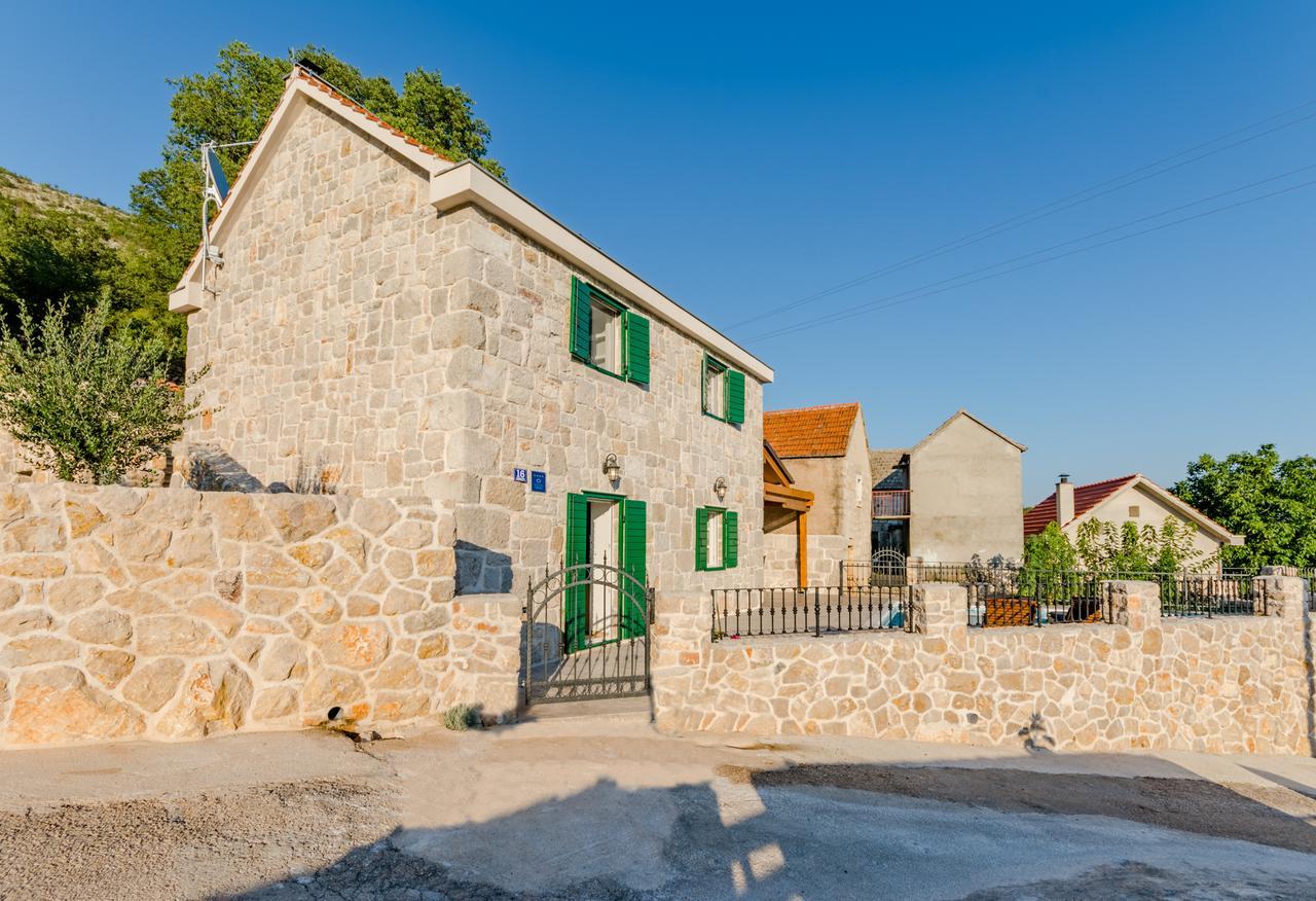 Holiday Home Rustic Kraljici ภายนอก รูปภาพ