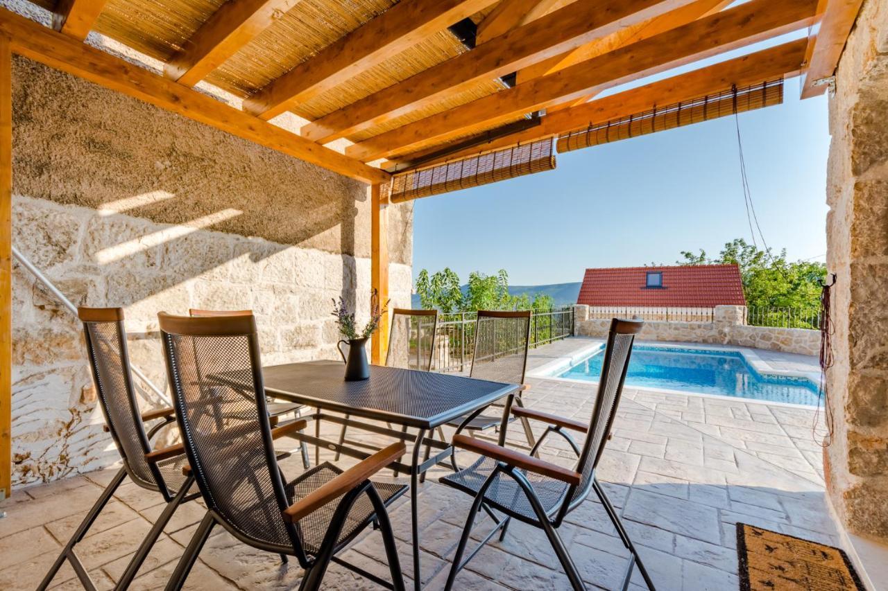 Holiday Home Rustic Kraljici ภายนอก รูปภาพ