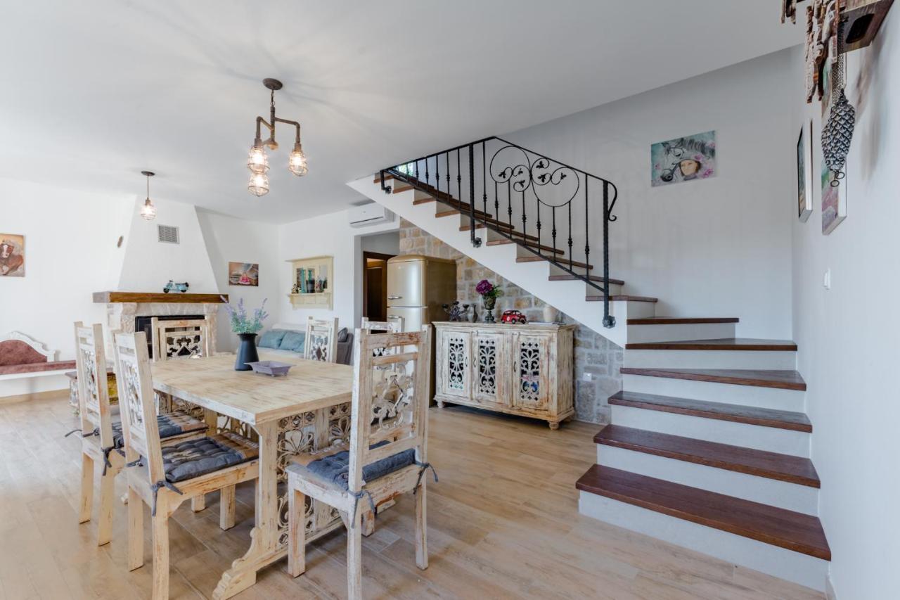Holiday Home Rustic Kraljici ภายนอก รูปภาพ